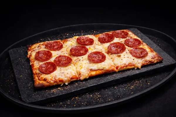 pizza peperoni
